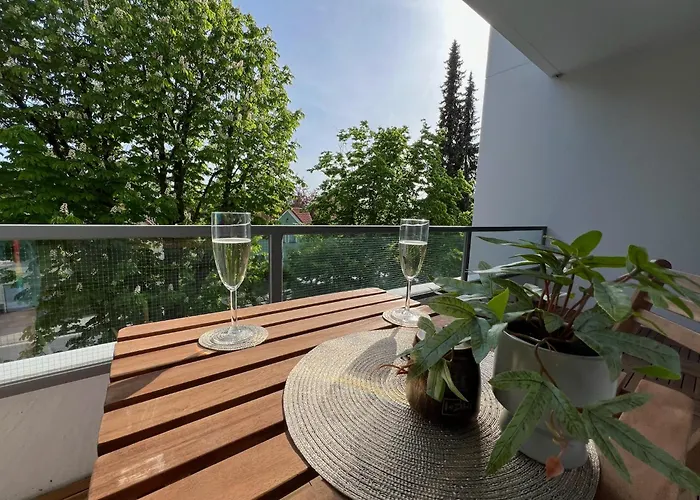 W&D Living - Fewo Kleines Italien Mit Parkplatz Und Balkon