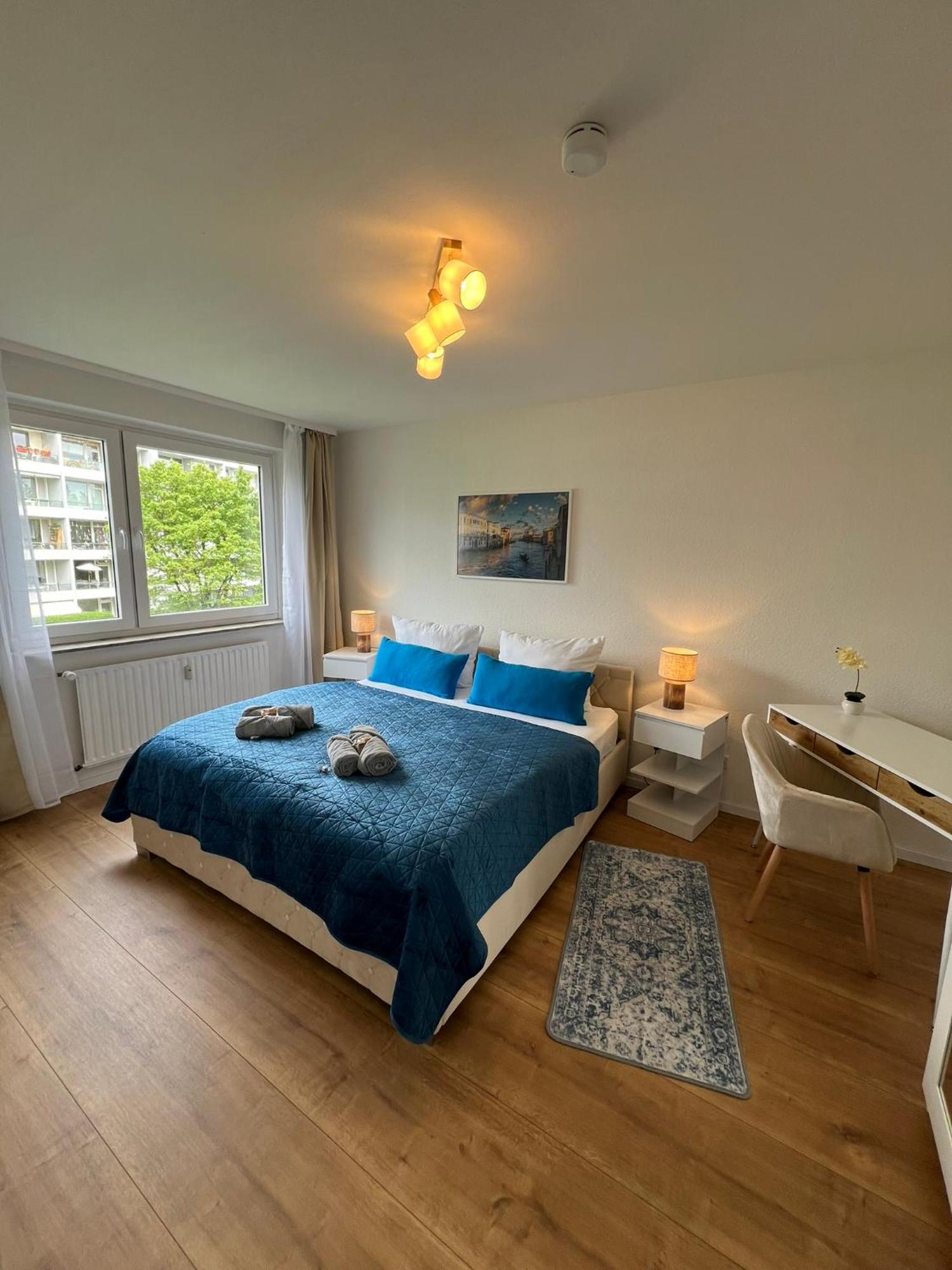 Apartment W&d Living - Kleines Italien Mit Parkplatz Und Balkon Celle