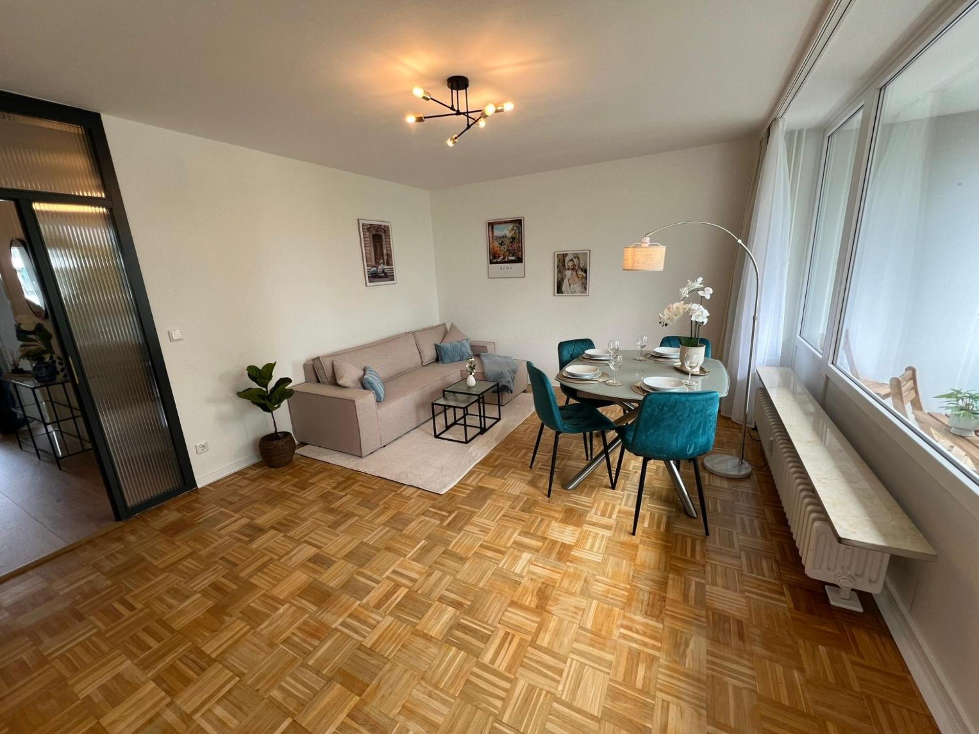 W&d Living - Kleines Italien Mit Parkplatz Und Balkon *